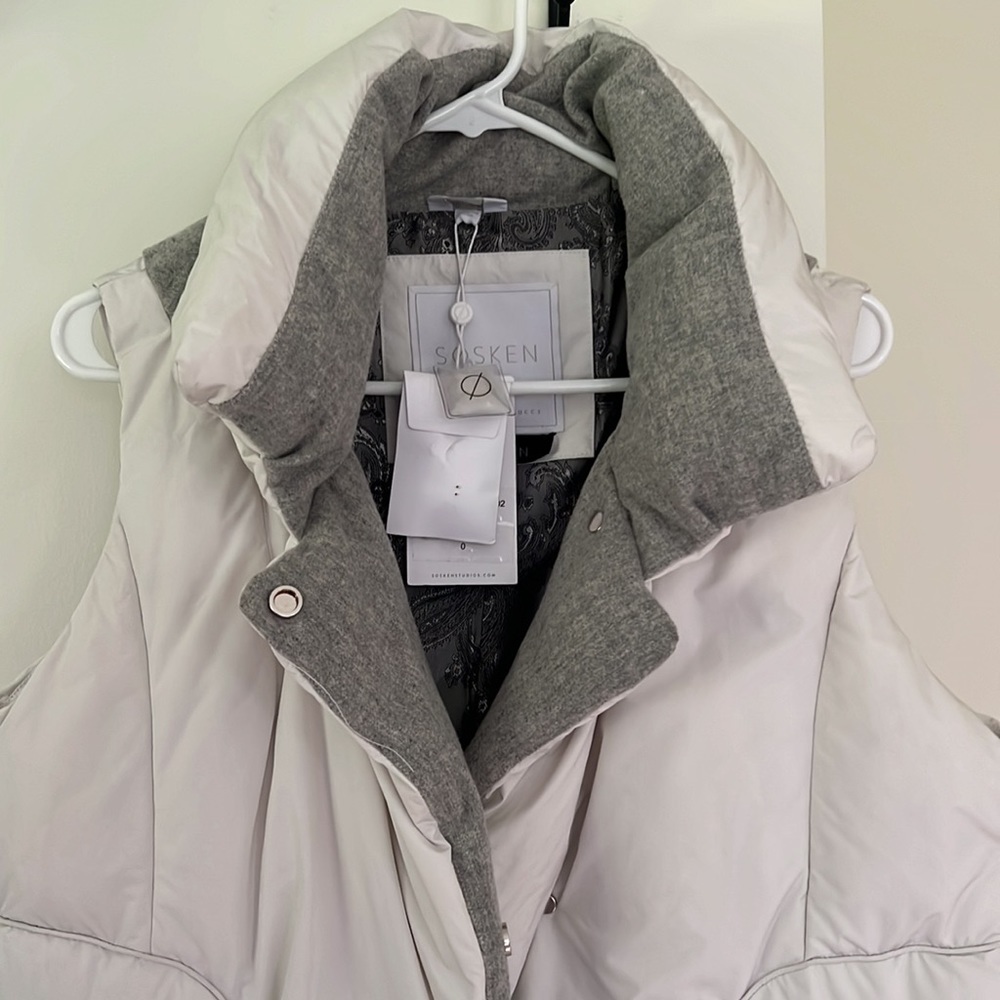 NWT SOSKEN Elexa Long Quilted Down Vest - Picture 2 of 9